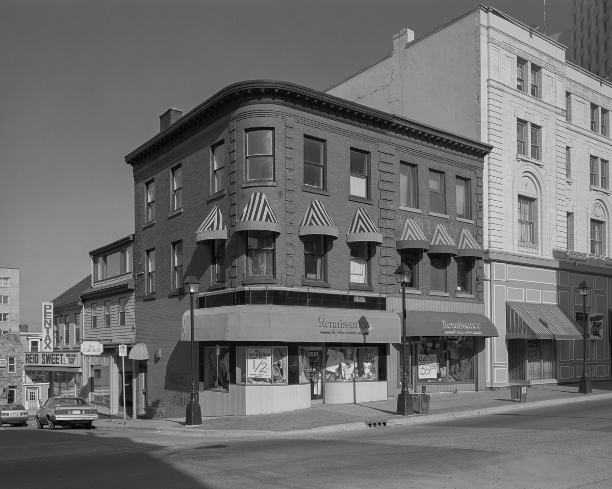 Alvin Comiter HH60 09024 Brown Building c cr Dfine m s NIK85 M for